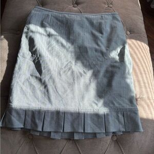Elegant Women's Gray Pleated Mini Skirt